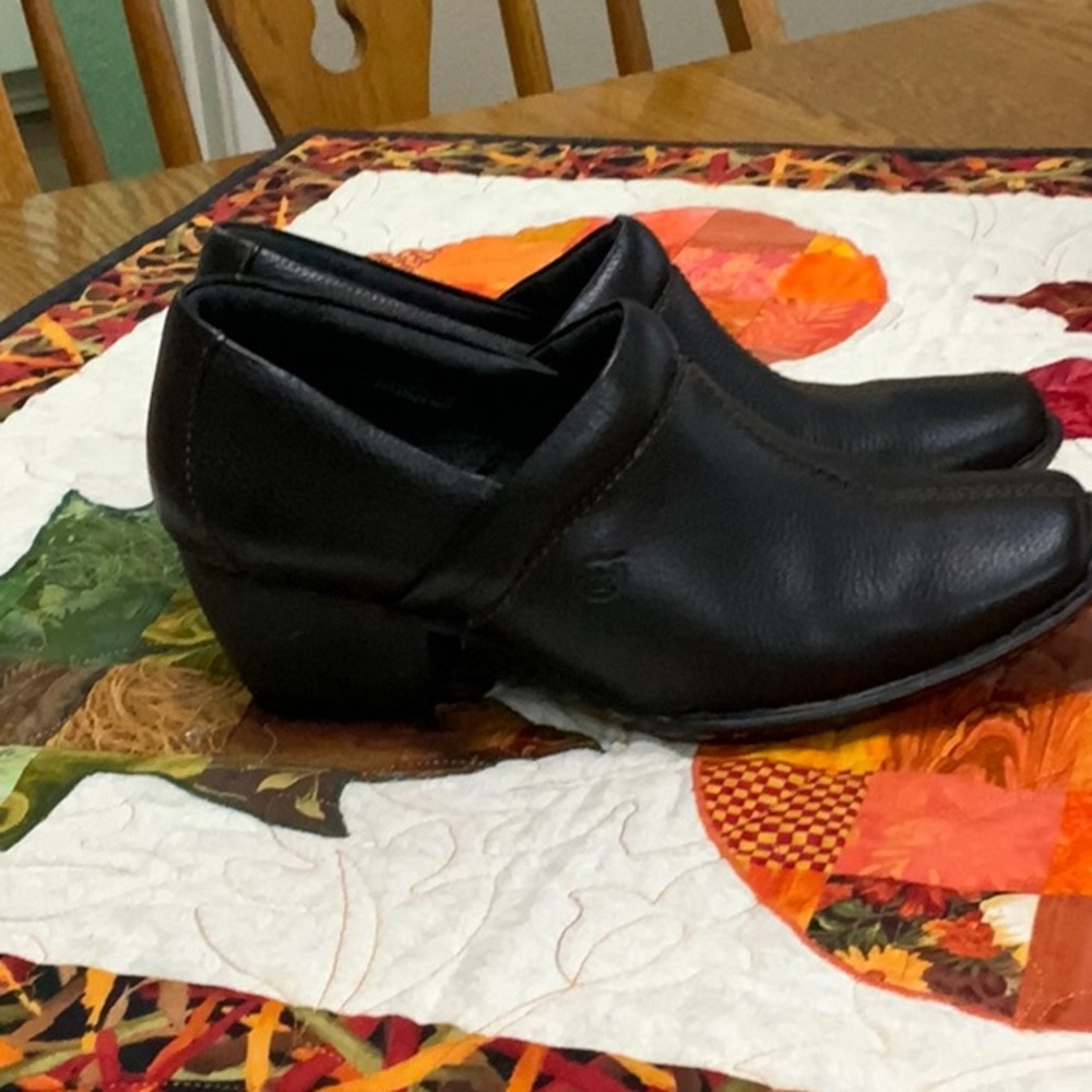 ❣️Born EUC Black shoes - Picture 3 of 11